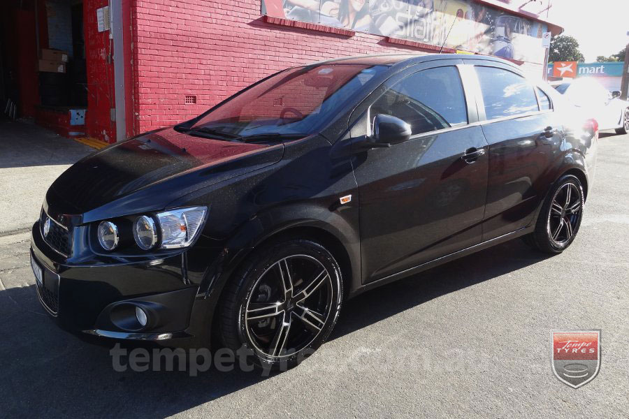 17x7.5 Lenso Eurostyle 6 ES6 on HOLDEN BARINA 