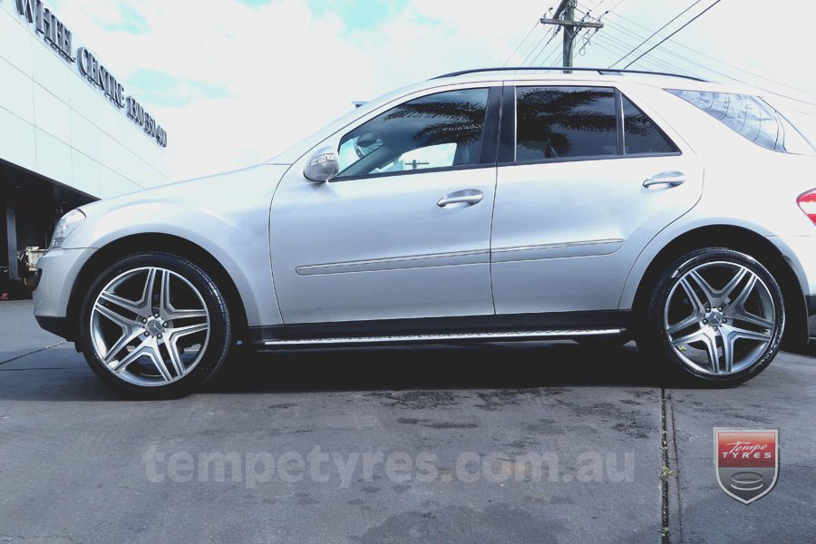 10x7.0 Starcorp E Series on MERCEDES GL-CLASS