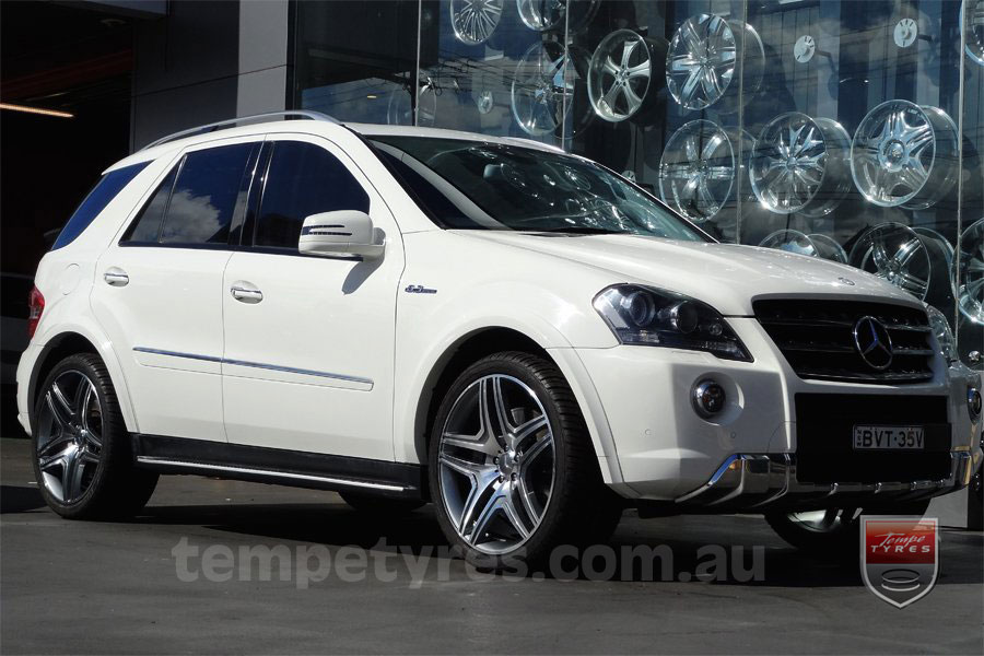 10x7.0 Starcorp E Series on MERCEDES ML-CLASS