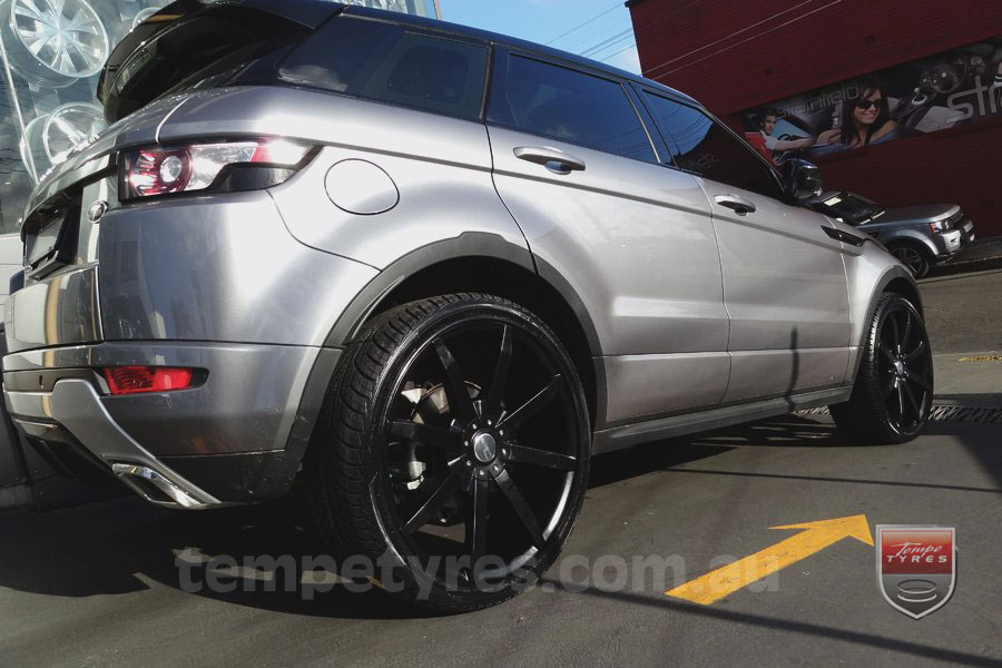 22x8.5 Incubus Zenith - FB on RANGE ROVER EVOQUE