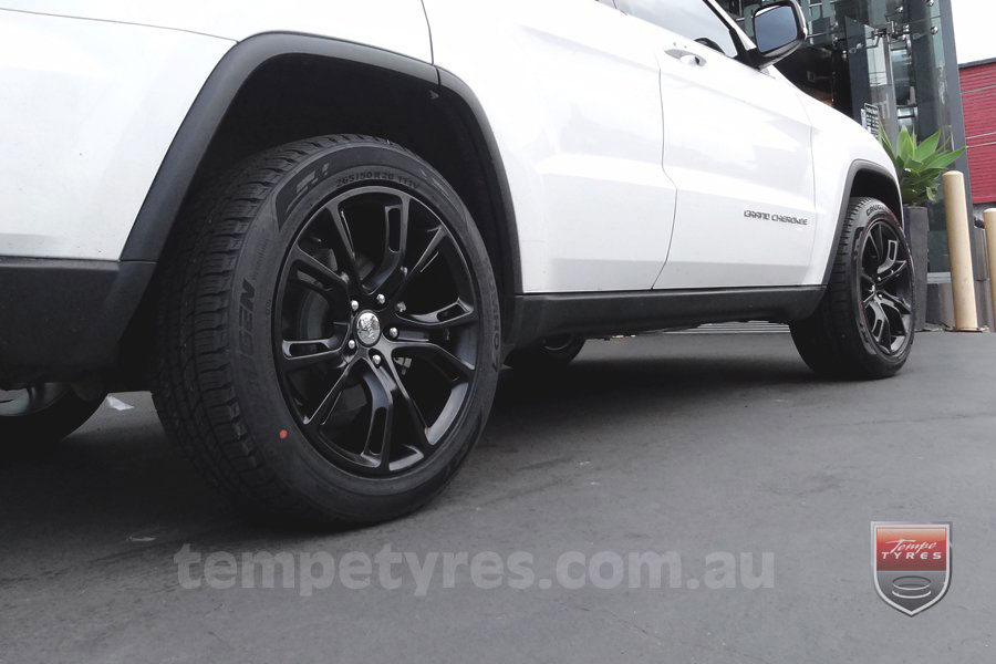 20x10 SRT8 Spider Monkey SB on JEEP GRAND CHEROKEE