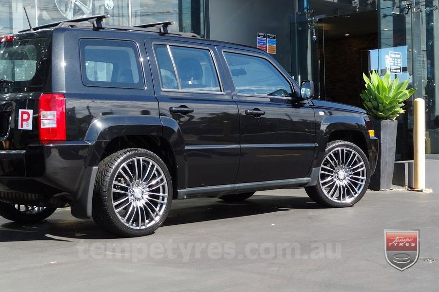 20x8.5 Lenso Como Shadow on JEEP PATRIOT