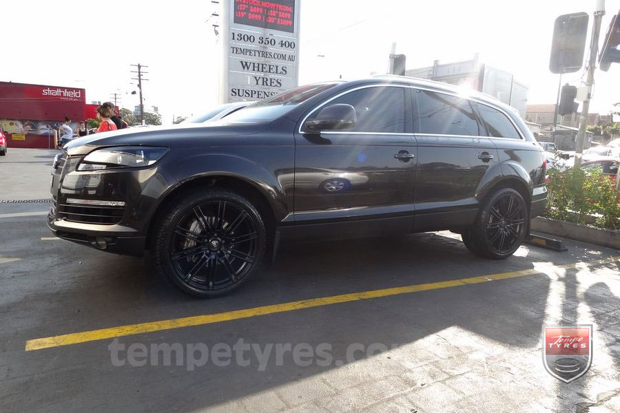 22x10 Cayenne11 Black on AUDI Q7