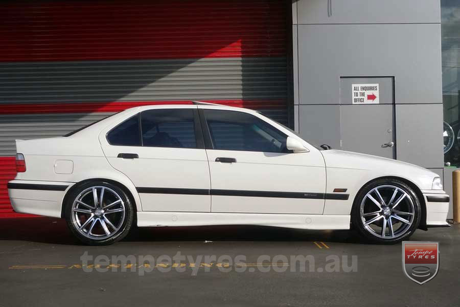 18x7.5 Fox R5 Gunmetal on BMW E36