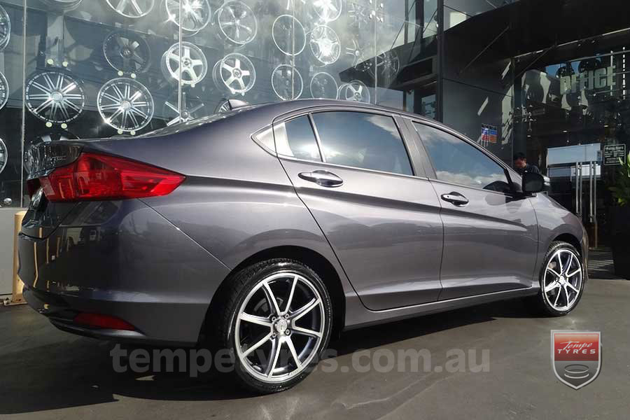 17x7.0 Fox R2 Gunmetal on HONDA CITY