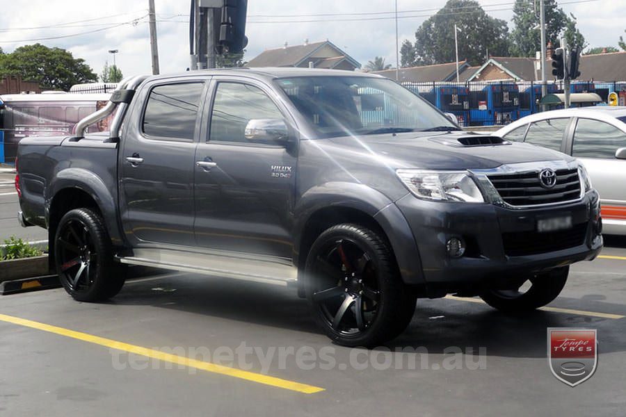 22x9.5 Lenso RT-Concave on TOYOTA HILUX 