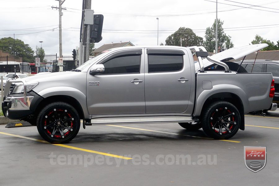 20x9.0 Ballistic Jester on TOYOTA HILUX