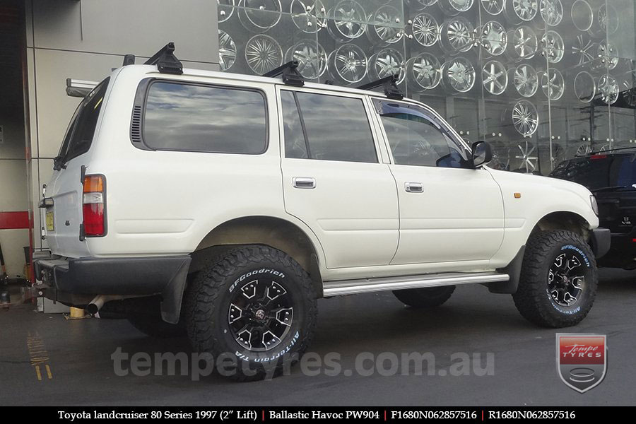 16x8.0 Ballistic Havoc on TOYOTA LANDCRUISER 80 SERIES