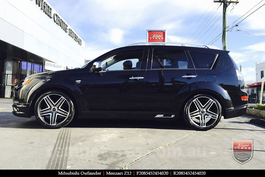 20x8.5 Menzari Z12 on MITSUBISHI OUTLANDER