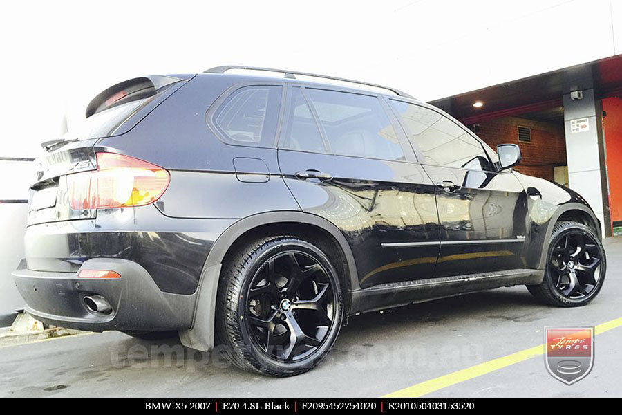 20x9.5 20x10.5 E70 4.8L Black on BMW X5