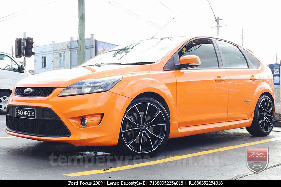 18x8.0 Lenso Eurostyle E ESE on FORD FOCUS