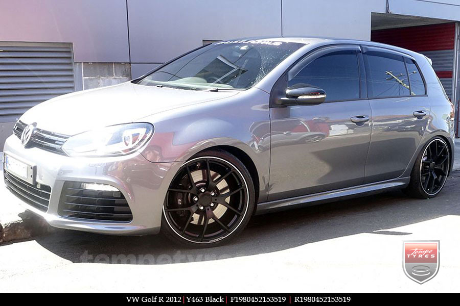 19x8.0 19x9.0 Y463 Black on VW GOLF R