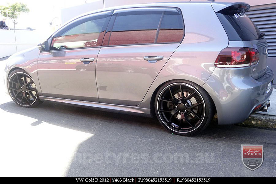 19x8.0 19x9.0 Y463 Black on VW GOLF R