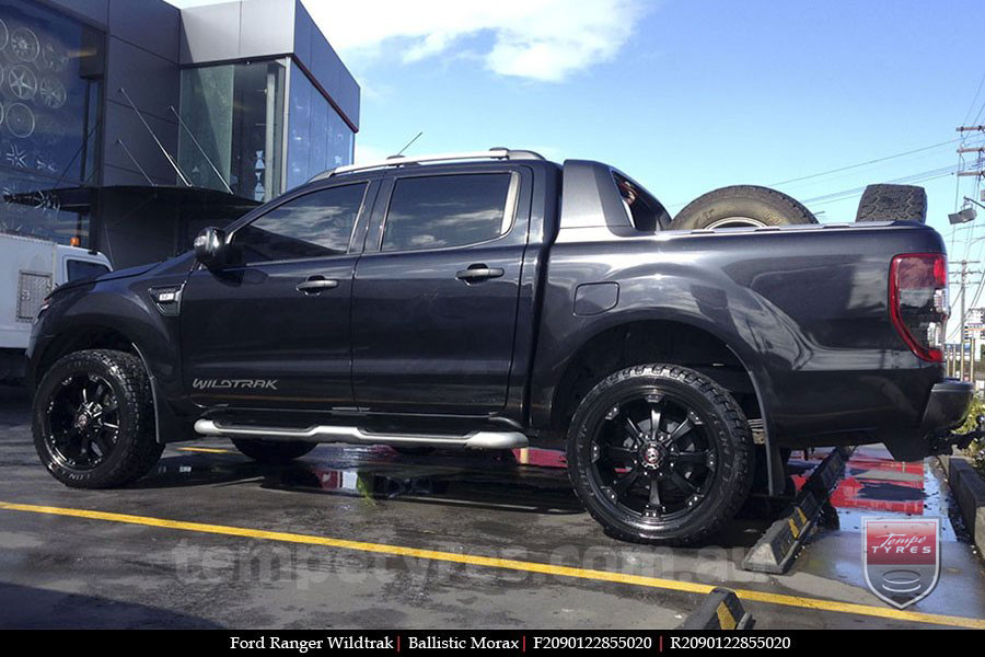 20x9.0 Ballistic Morax on FORD RANGER WILDTRAK