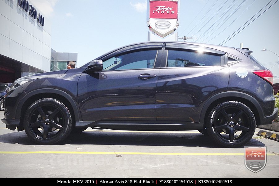 18x8.0 Akuza Axis 848 FB on HONDA HRV