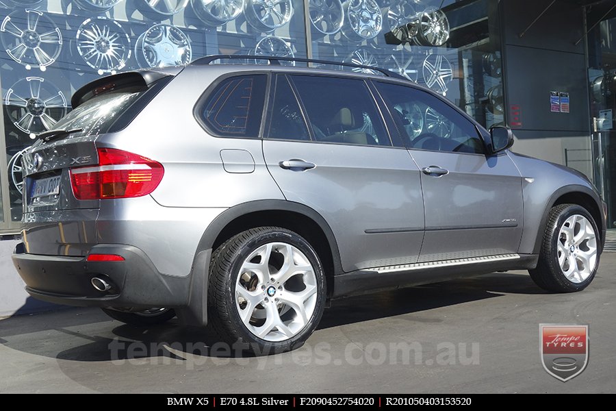 20x9.5 20x10.5 E70 4.8L Silver on BMW X5