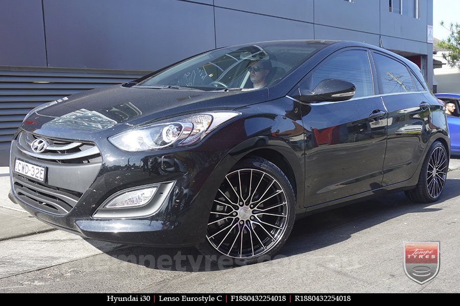 18x8.0 Lenso Eurostyle C ESC on HYUNDAI i30