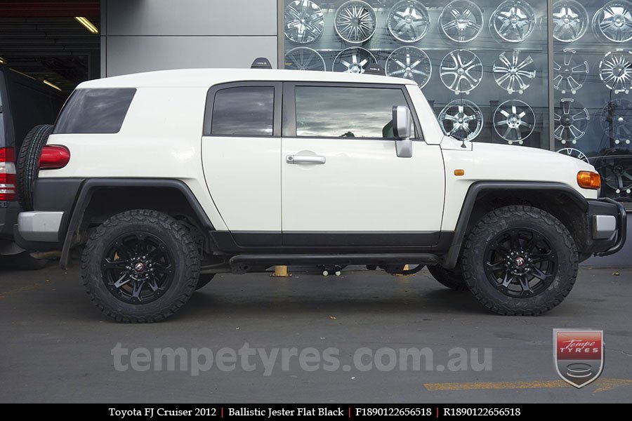 18x9.0 Ballistic Jester on TOYOTA FJ CRUISER