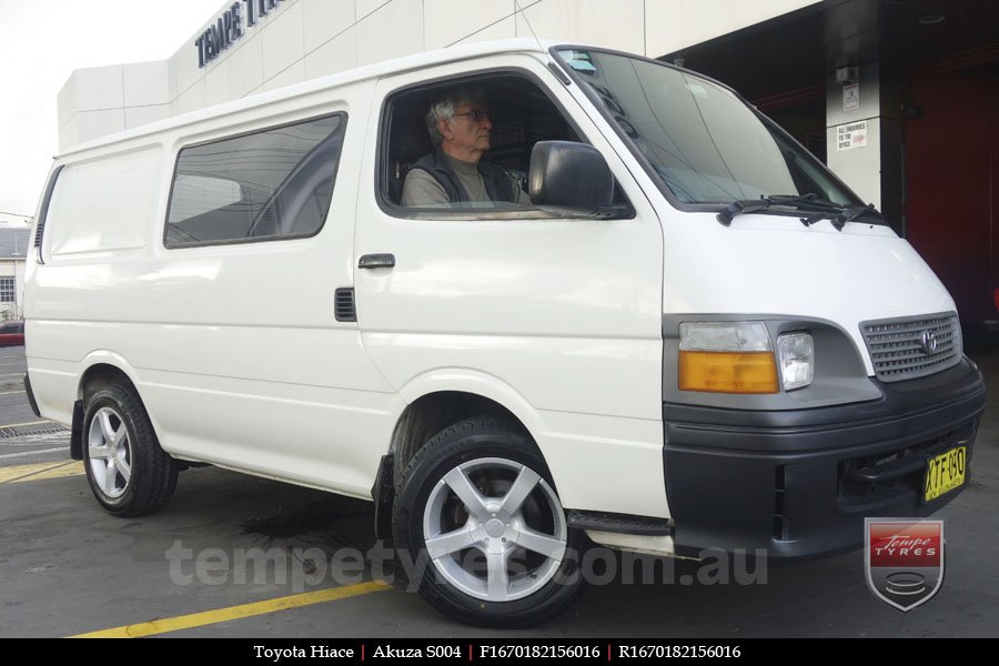 16x7.0 Akuza S004 on TOYOTA HIACE 