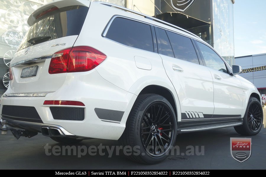 Custom Wheels on MERCEDES GL-Class