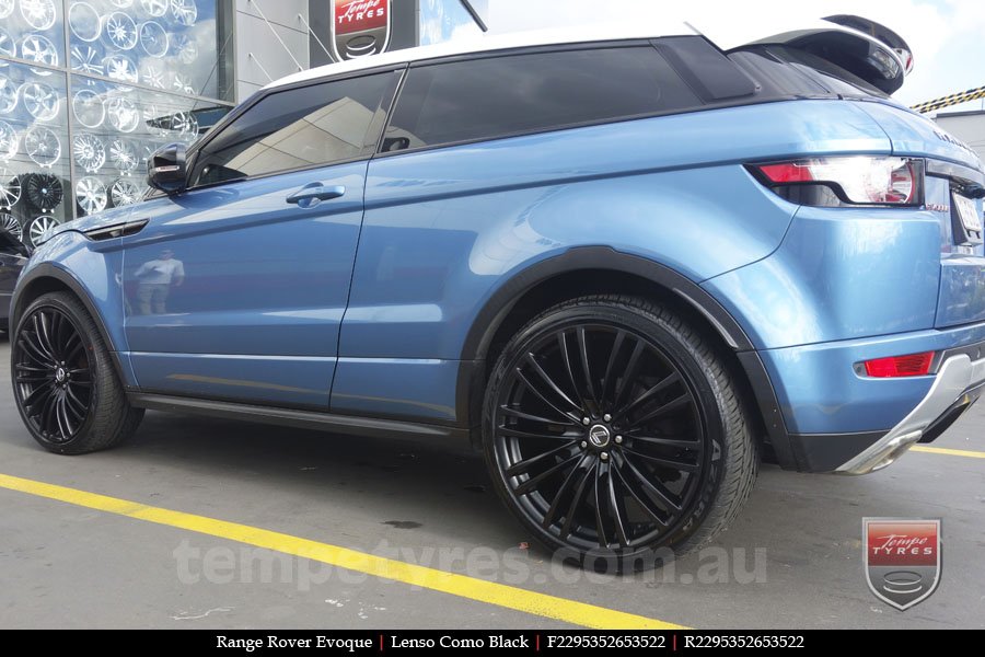 22x9.5 Lenso Como Black on RANGE ROVER EVOQUE