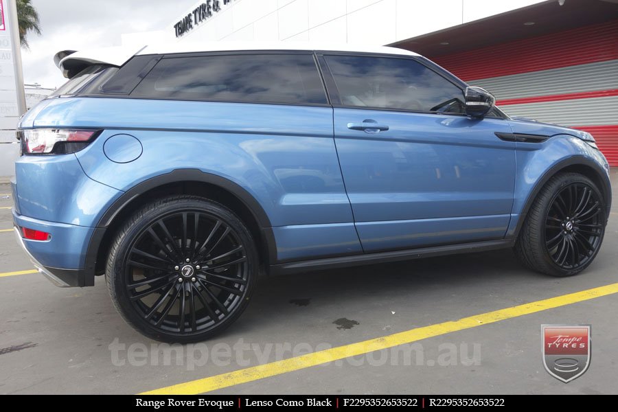 22x9.5 Lenso Como Black on RANGE ROVER EVOQUE