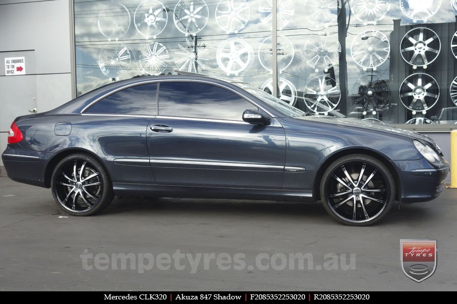 20x8.5 Akuza 847 Shadow on MERCEDES CLK-Class