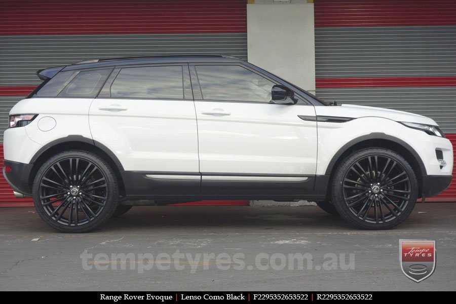 22x9.5 Lenso Como Black on RANGE ROVER EVOQUE