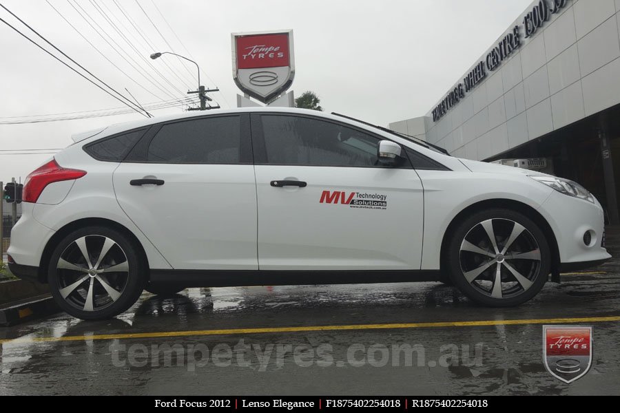 18x7.5 Lenso Elegance on FORD FOCUS