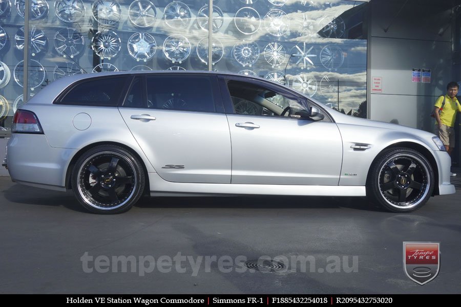 18x8.5 18x9.5 Simmons FR-1 Gloss Black on HOLDEN COMMODORE VE