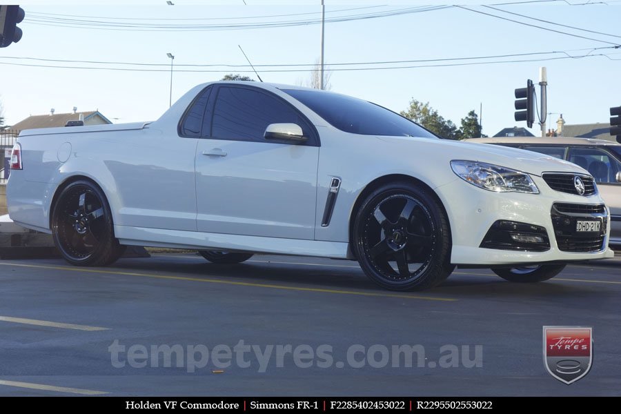 22x8.5 22x9.5 Simmons FR-1 Full Gloss Black on HOLDEN COMMODORE VF