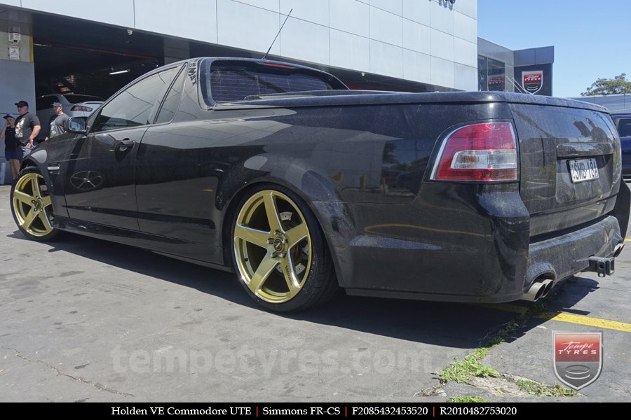 20x8.5 20x10 Simmons FR-CS Gold on HOLDEN COMMODORE VE