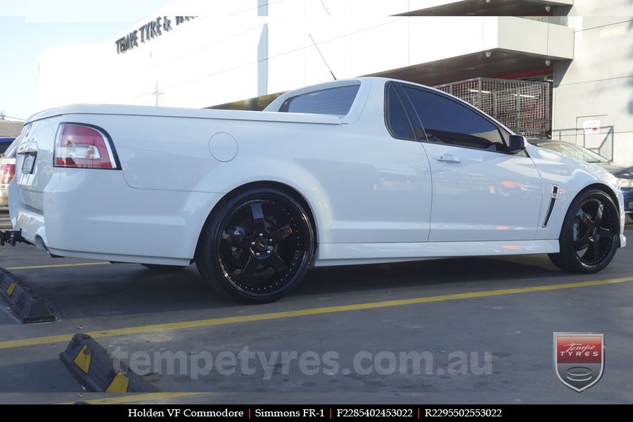 22x8.5 22x9.5 Simmons FR-1 Full Gloss Black on HOLDEN COMMODORE VF