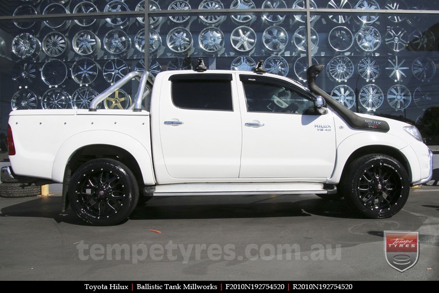 20x10 Ballistic Tank Millworks on TOYOTA HILUX