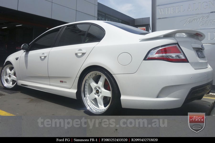 20x8.5 20x9.5 Simmons FR-1 White on FORD FALCON