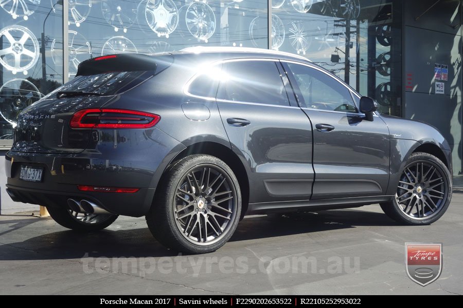  on PORSCHE MACAN