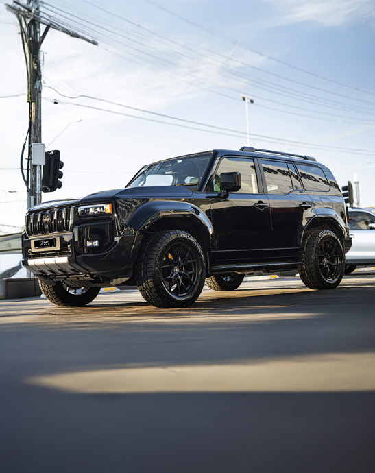 20x9.0 Grudge Offroad Gladiator Satin Black on Toyota Prado