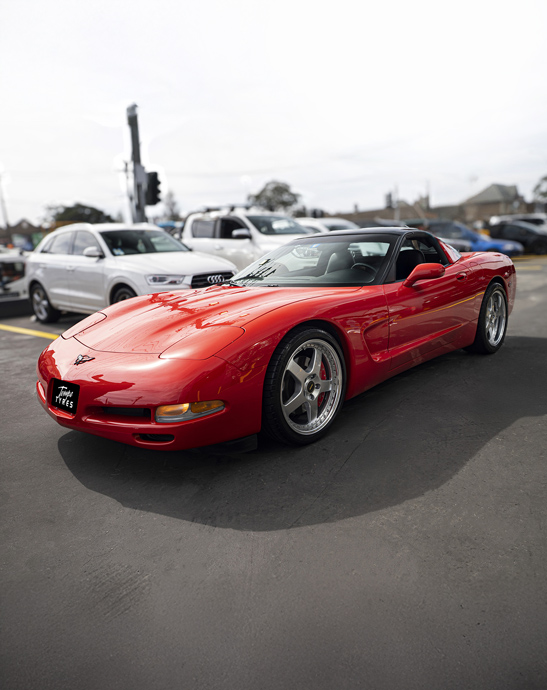 19x8.5 19x9.5 Simmons FR-1 Silver on Chevrolet Corvette