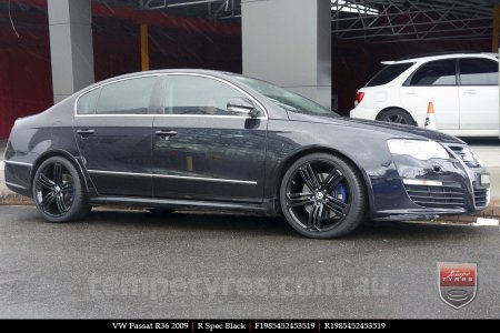 19x8.5 R Spec Black on VW PASSAT