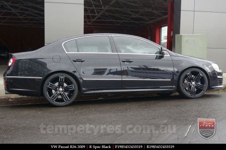 19x8.5 R Spec Black on VW PASSAT