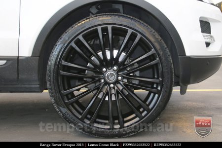 22x9.5 Lenso Como Black on RANGE ROVER EVOQUE