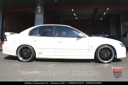 20x8.5 20x9.5 Simmons OM-1 Gloss Black on HOLDEN COMMODORE