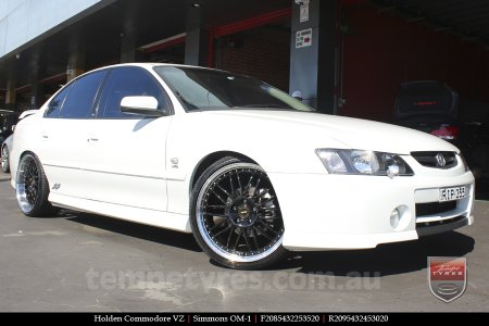 20x8.5 20x9.5 Simmons OM-1 Gloss Black on HOLDEN COMMODORE