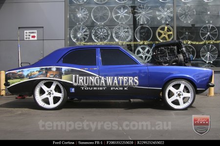 20x8.5 20x9.5 Simmons FR-1 White on FORD CORTINA
