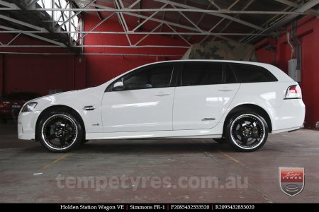 20x8.5 20x9.5 Simmons FR-1 Gloss Black on HOLDEN COMMODORE VE