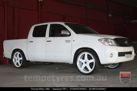 22x8.5 22x9.5 Simmons FR-1 White on TOYOTA HILUX