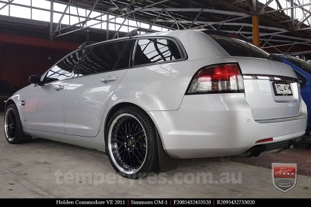 20x8.5 20x9.5 Simmons OM-1 Gloss Black on HOLDEN COMMODORE VE