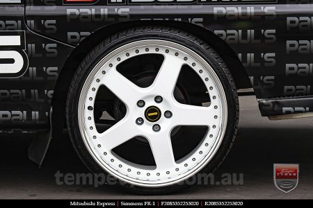 20x8.5 20x9.5 Simmons FR-1 White on MITSUBISHI EXPRESS