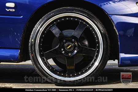 19x8.5 19x9.5 Simmons FR-1 Gloss Black on HOLDEN COMMODORE VZ