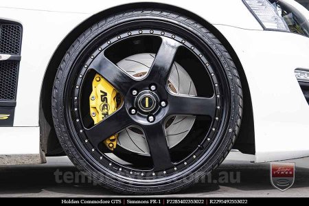 22x8.5 22x9.5 Simmons FR-1 Full Satin Black on HOLDEN COMMODORE 